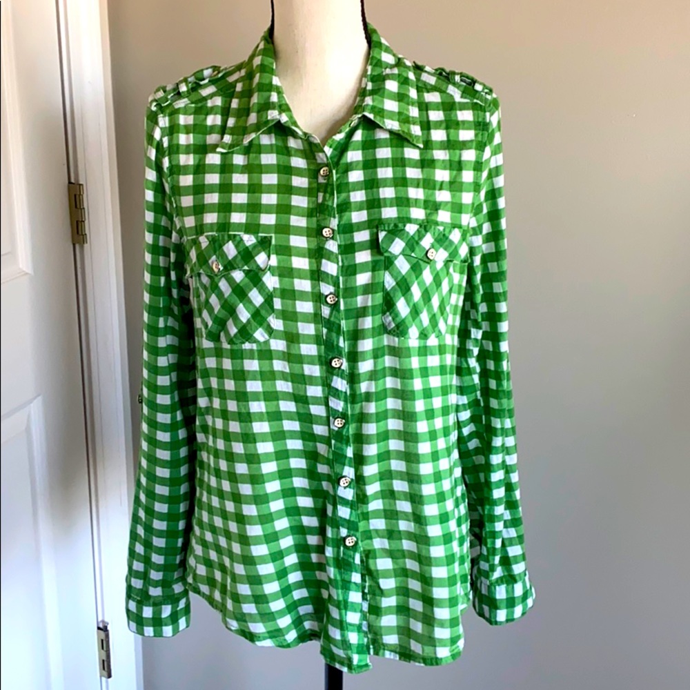 Gibson green check button down top